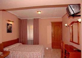 Hotel Naranjo De Bulnes 4