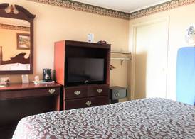 Days Inn by Wyndham Tannersville 4