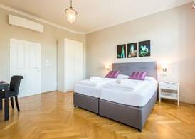Parkview Boutique Apartments 3