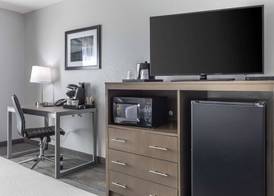 Best Western Plus Stephenville Inn 4