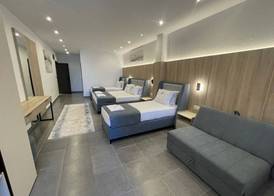 Continental Hotel 4