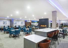 La Quinta by Wyndham Joplin 4