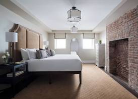 86 State Circle - Luxury Boutique Hotel 2