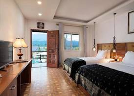Sansan Resort 3
