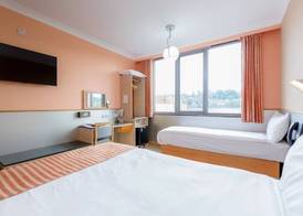 Eurotraveller Hotel - Premier - Harrow 4