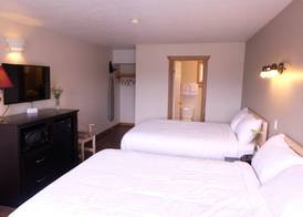 Golden Village Lodge 4