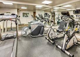 Aspen Square Condominium Hotel 3