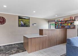 Best Western Palestine Inn 3