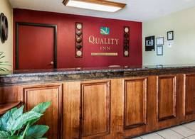 Quality Inn Lewisport 5