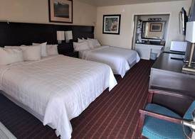 Xpress Inn & Suites 3
