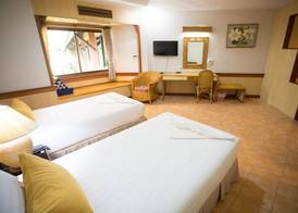 100 Islands Resort & Spa 3