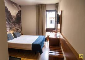 Hotel Adonis Plaza 4