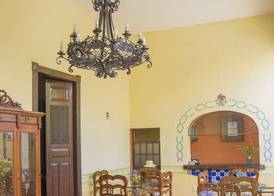 Casa De Las Columnas 2