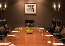Sheraton Suites Chicago Elk Grove 4
