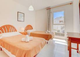 Apartamentos Llevant 5