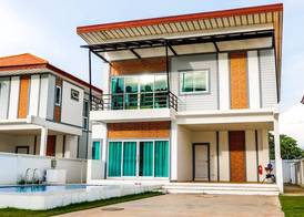 The Princess Beachfront Resort 3