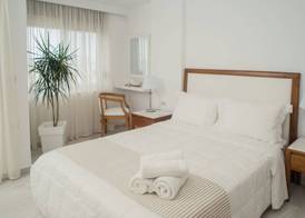 Elizabeth Suites 4