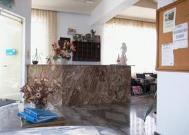 Labyrinth Hotel 3