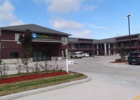 SureStay by Best Western Baytown 4