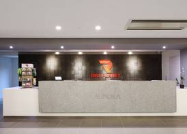 Red Planet Cubao Aurora Boulevard 4