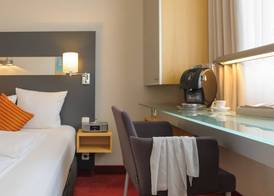 Sunday Hotel Düsseldorf City Nord 4