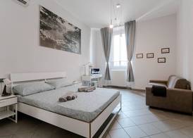 Downtown Rooms 3