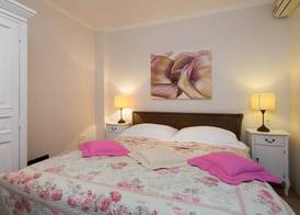 Apartments Suzy 3