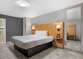 Quality Inn and Conference Center Tampa-Brandon 3