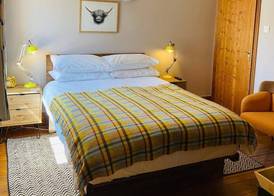 Riverside Bed & Breakfast 2