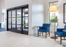 Holiday Inn Express & Suites HOOD RIVER by IHG 2