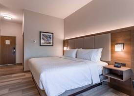 Holiday Inn Express & Suites COLUMBUS - WORTHINGTON by IHG 3