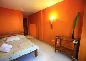 Hannah Hotel 5
