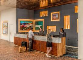 Portola Hotel & Spa 4