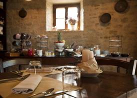 La Tavola Dei Cavalieri 3