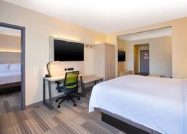 Holiday Inn Express & Suites ABSECON-ATLANTIC CITY AREA by IHG 4