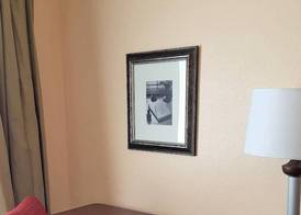 Americas Hotel - El Paso Airport / Medical Center 5