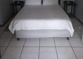 African Sun Guest House 3
