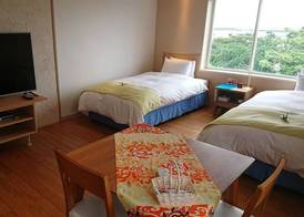Wires Hotel 3