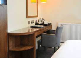 Bromley Court Hotel London 5