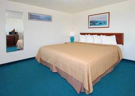 Quality Inn Port Angeles - near Olympic National Park 4