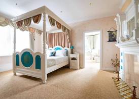 Enchanted Manor 3