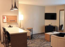 Candlewood Suites PEORIA AT GRAND PRAIRIE by IHG 5