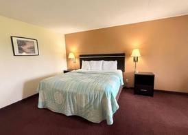 Knights Inn Kirksville 2