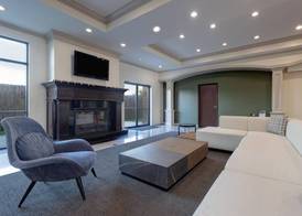 Wyndham Lake Charles near Casinos 5