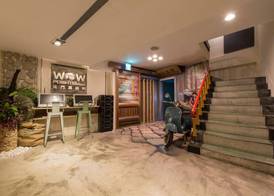 Beimen WOW Poshtel 2