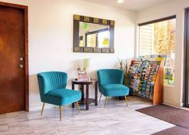 Red Lion Inn & Suites Vancouver 4
