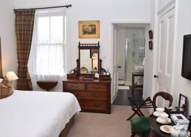 The Townhouse 5