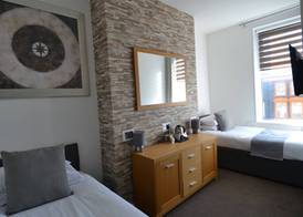 Hotel 33 5
