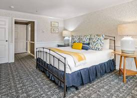 Apple Farm Inn 5