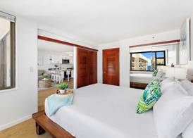 Premium Remodeled Condo with Ocean View and Parking 3